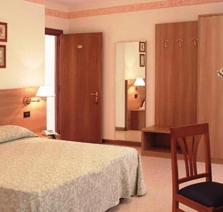Hotell Ristorante Al Bassanello 3*