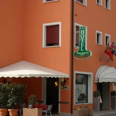 Ristorante Al Bassanello Hotell Bassano del Grappa